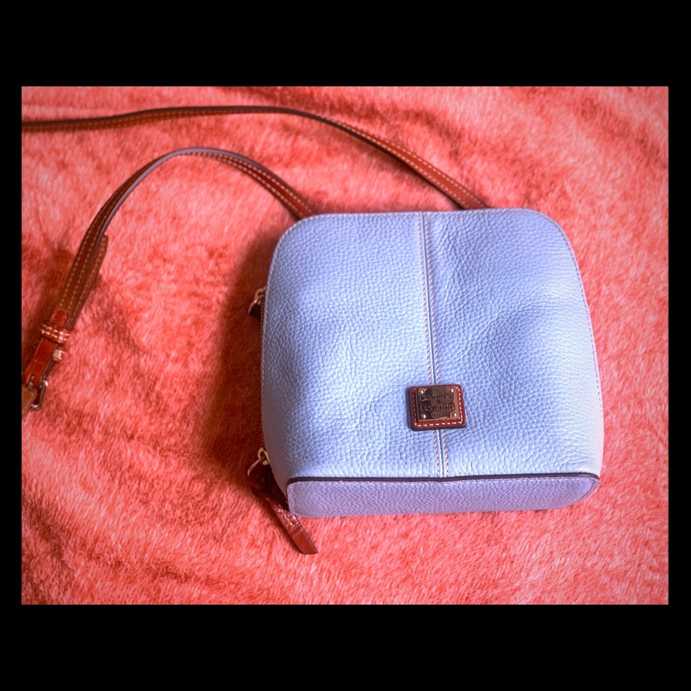 Baby blue crossbody D&B new